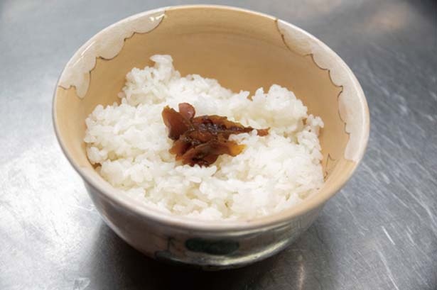 甘辛いダシに生湯葉が絡む逸品 とようけ茶屋 の生ゆば丼 ウォーカープラス