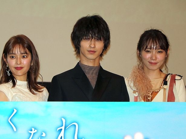 本作には飯豊まりえ、矢作穂香も出演