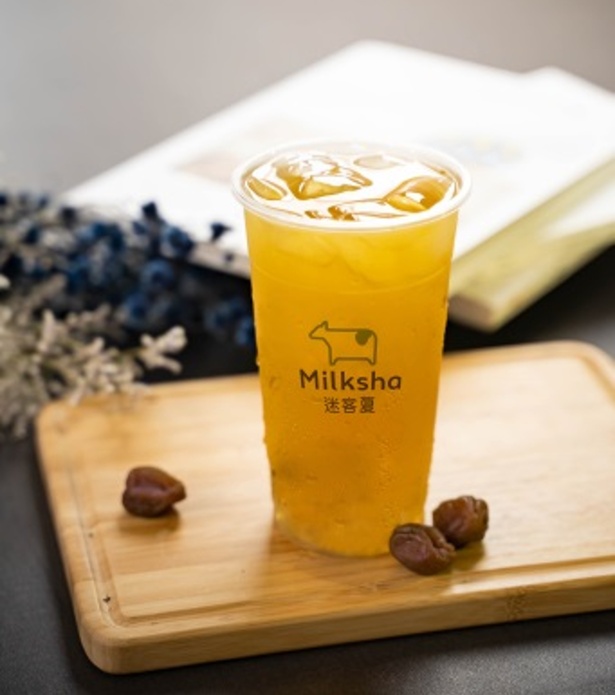 期間限定メニューの「台湾梅緑茶―産地直送」(税抜600円)は、梅の風味がさっぱりとして飲みやすい