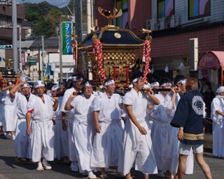 くしふるの峰の伝統の神事　宮崎県高千穂町で「槵觸神社例大祭」開催