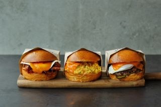 究極のエッグサンドが食べられる LA No.1の卵料理専門店「eggslut（エッグスラット）」