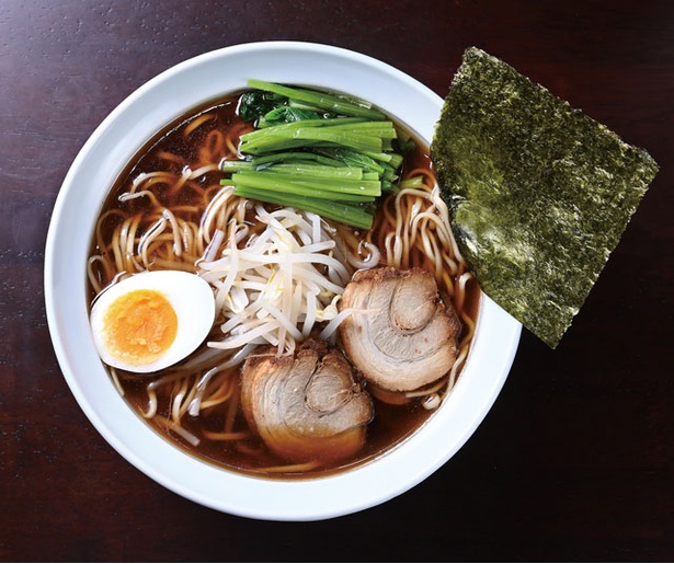 麺処 すずらん / 「春吉そば(鶏ガラ醤油)」(800円)