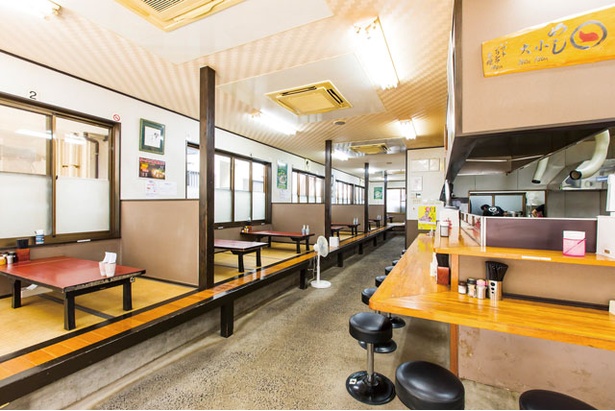 港町ということもあり、早朝から営業 / マルチョンラーメン 志布志本店