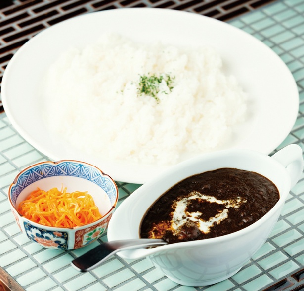 4日間かけて作る「自家製カレー」(780円)もおすすめ / タイムスリップカフェ OLD WAYS 三丁目の米乃家