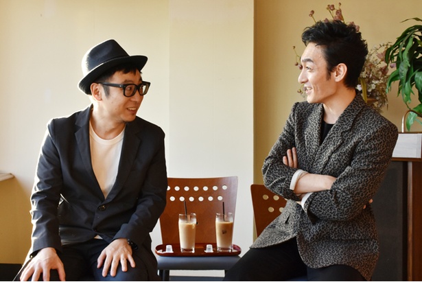 映画「台風家族」のキャンペーンで福岡入りした主演の草彅剛と市井昌秀監督