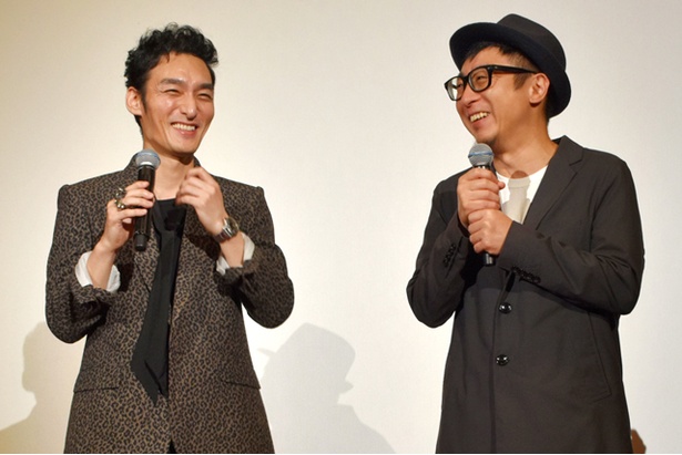 中洲大洋劇場にて行われた映画「台風家族」の舞台挨拶の様子