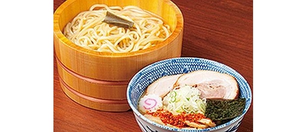 東京・武蔵村山市にある「しゃりん」で販売される「つけあつ」(600円/並)