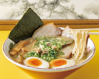 ＜ラーメンWalker九州初掲載＞ 涙が出るほど旨い“感涙らぁめん” 福岡県福智町・ラーメンまむし編