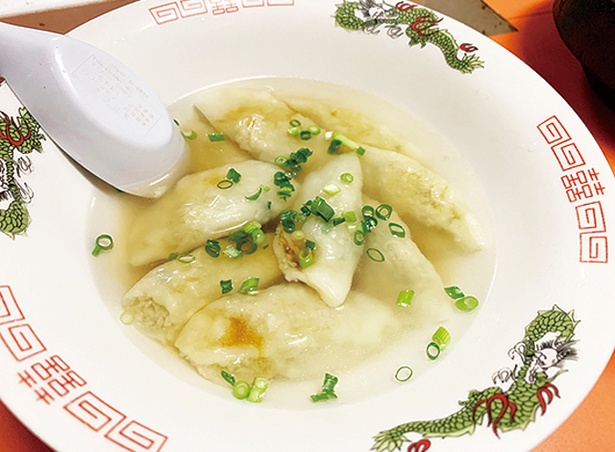 ぎょうざ 五十番 / 焼＆水餃子、飯のみと、潔いメニューからも味への自信がうかがえる