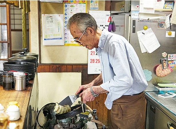  ぎょうざ亭 たしろ / 水気の多い野菜は使わないなど、あんの食感を大切にしている