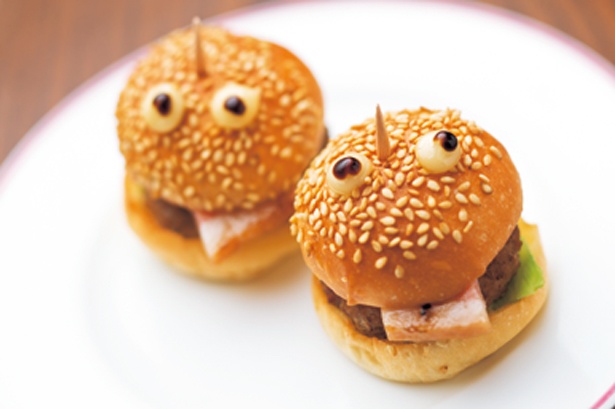 味噌ハンバーガー。ジューシーなパティが食べ応えあり/セント レジス ホテル 大阪「フレンチビストロ ル ドール」
