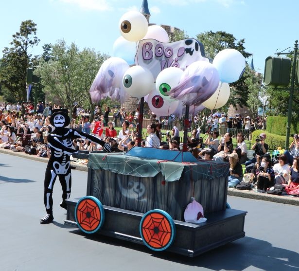 画像4 16 10月31日まで 東京ディズニーランドのディズニー ハロウィーン スプーキー Boo パレード ウォーカープラス