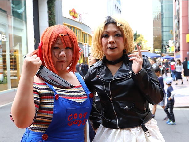 大阪・茶屋町にコスプレイヤー集結