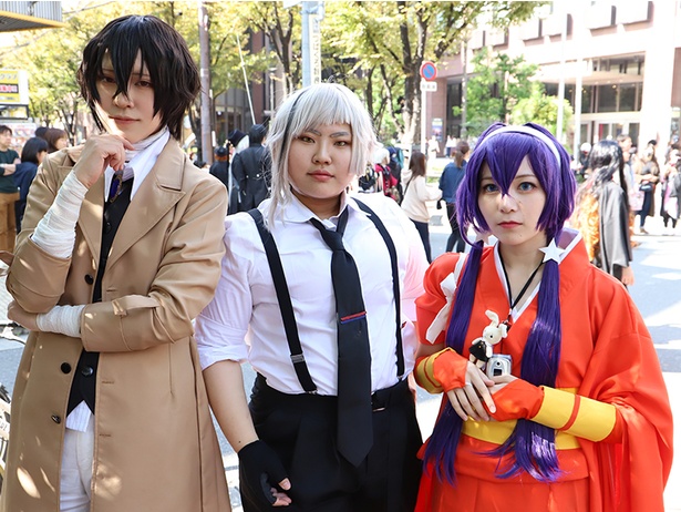 大阪・茶屋町にコスプレイヤー集結