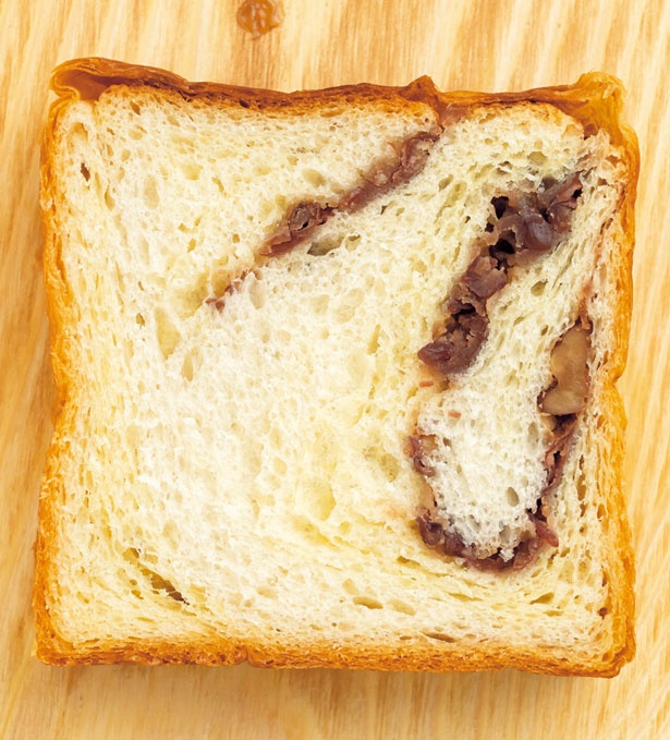 くるみあん (980円・1斤 ※キューブサイズあり)/箕面デニッシュ サトウカエデ 大丸梅田店