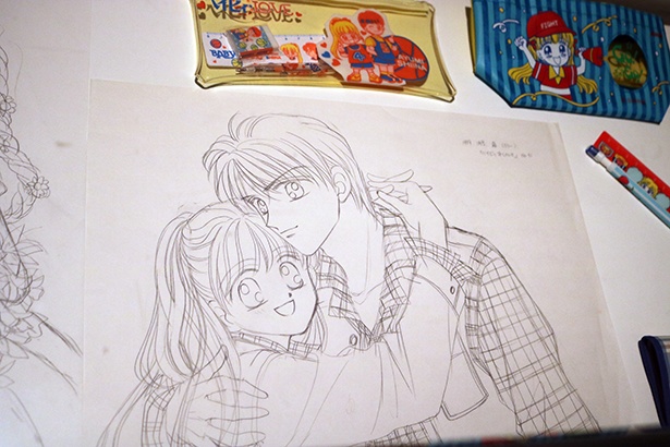 椎名あゆみ先生秘蔵の「ベイビィ★LOVE」カラー扉下絵やグッズたち
