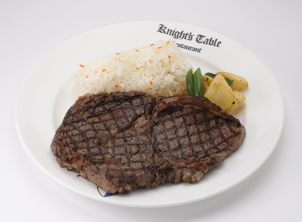 新登場！柔らかくジューシーな「ステーキセット」(180g 税込 2250円) / ナイト・テーブル・レストラン※画像はイメージ