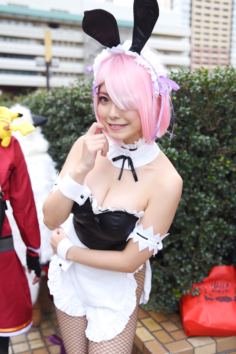 「Re:ゼロから始める異世界生活」のラムに扮するYarisさん