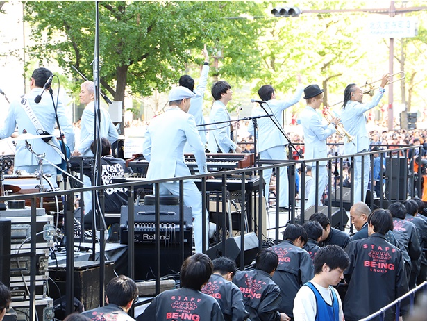 「御堂筋ランウェイ2019」東京スカパラダイスオーケストラのスペシャルライブ