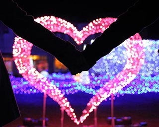恋人の聖地でロマンチックなイルミネーション！富山県で「おやべイルミ2019」開催