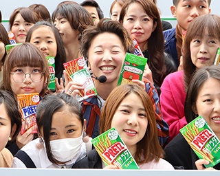 大阪・道頓堀で11月11日「ポッキー＆プリッツの日」イベント開催　人気TikTokerひなたとカウントアップ