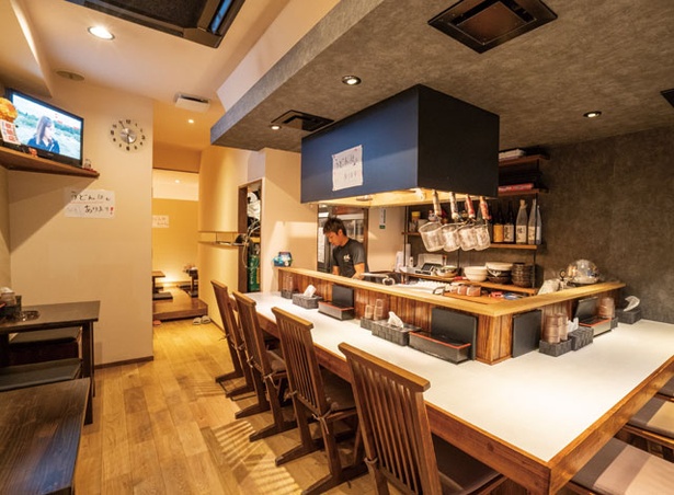  辛麺屋 心咲 / ランチは白ご飯の無料サービス、ディナーは“ちょい飲み”に対応