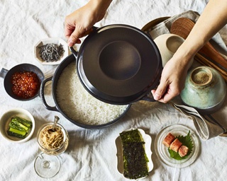 日本初！素材の味を引き出す鍋“バーミキュラ”の複合施設がオープン