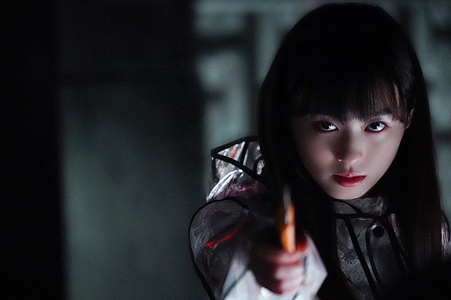 美しき殺人鬼が登場!