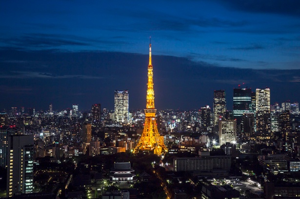 オレンジ色に輝く東京タワー(ランドマークライト)