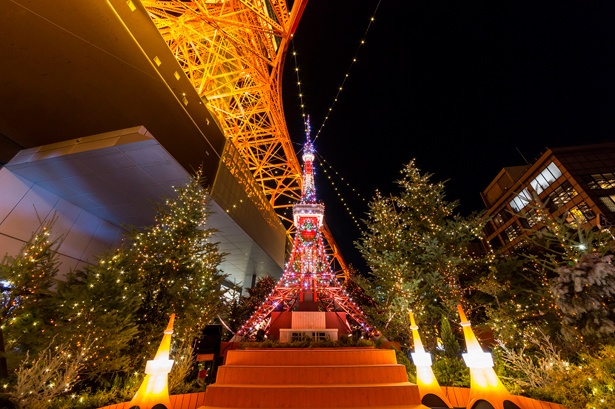 「東京タワー ウィンターファンタジー ～オレンジ・イルミネーション2019～」の様子