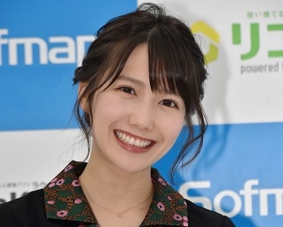 元『ランク王国』11代目MC 加藤里保菜「夜寝る前に、気持ち程度腹筋をしました！」