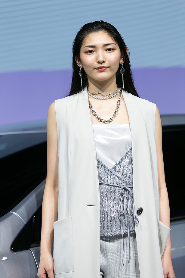 「第21回名古屋モーターショー」で見つけた美人コンパニオン