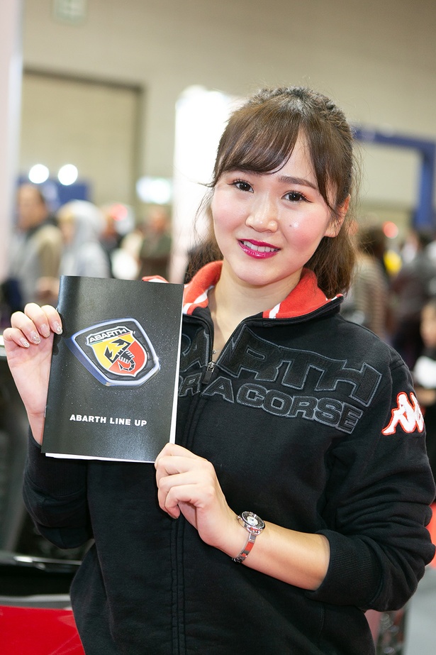 「第21回名古屋モーターショー」で見つけた美人コンパニオン