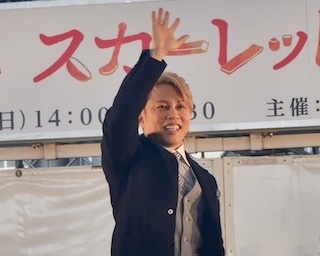 朝ドラ『スカーレット』に出演の西川貴教「もっと滋賀から作品を」大阪駅トークショー