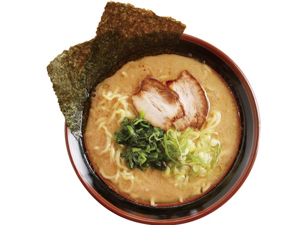 家系らーめん澤井 / 麺の硬さ、スープの濃さ、油の量はお好みで調整ができる「ラーメン」650円