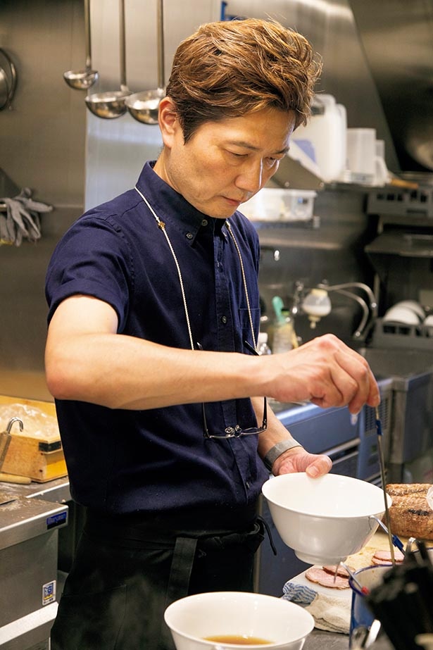 ｢ラーメン作りの元となっているのは、福島の白河にある『とら食堂』」と話す店主・山口裕史さん