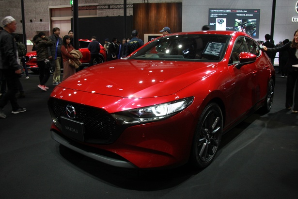 MAZDA「MAZDA 3 FASTBACK XD L Package」