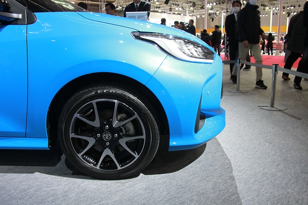 TOYOTA「YARIS」(ホイール)