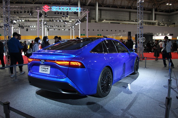 TOYOTA「MIRAI Concept」(リア)