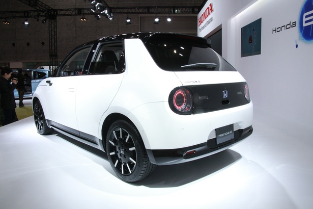 HONDA「Honda e」(リア)
