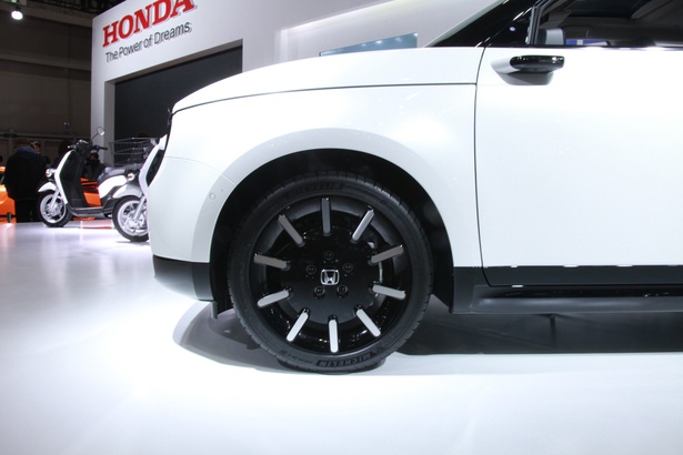 HONDA「Honda e」(ホイール)