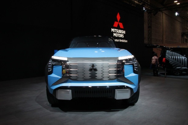 MITSUBISHI「MI-TECH CONCEPT」(フロント) 