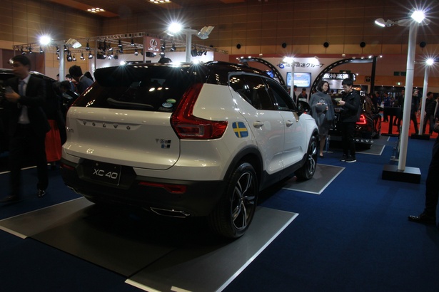 VOLVO「XC40」(リア)