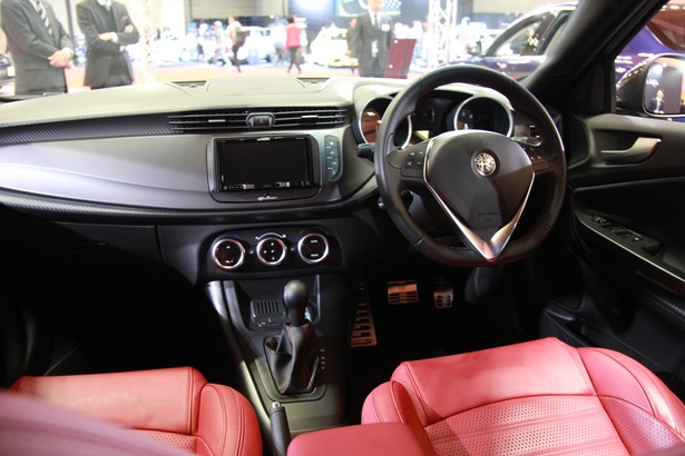 Alfa Romeo「Giulietta」(内装)