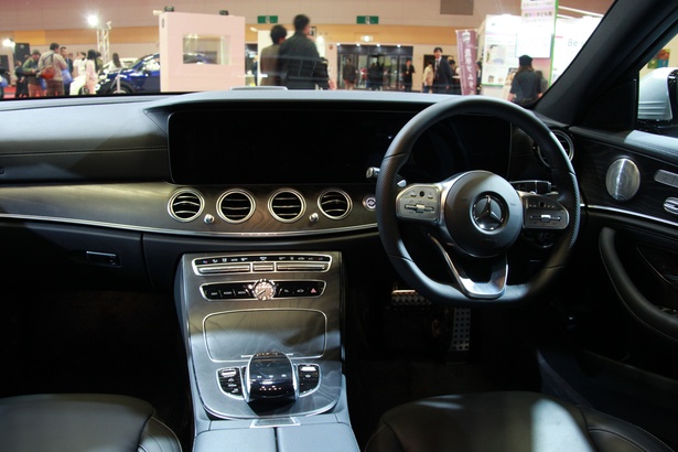 Mercedes-Benz「E350de」(内装)