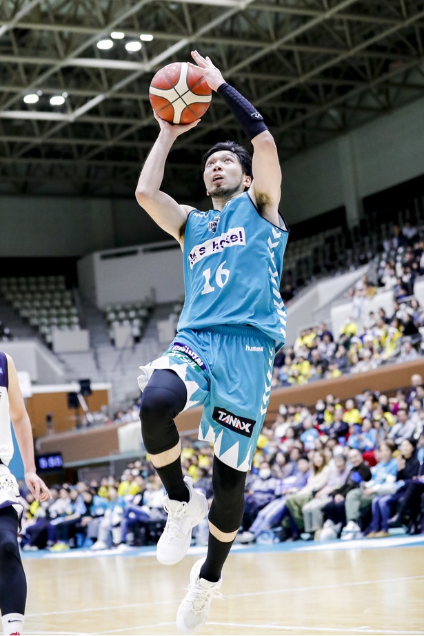 今季、好調の松井啓十郎(京都)。3Pシュートの成功率は43.9%で現在リーグ2位