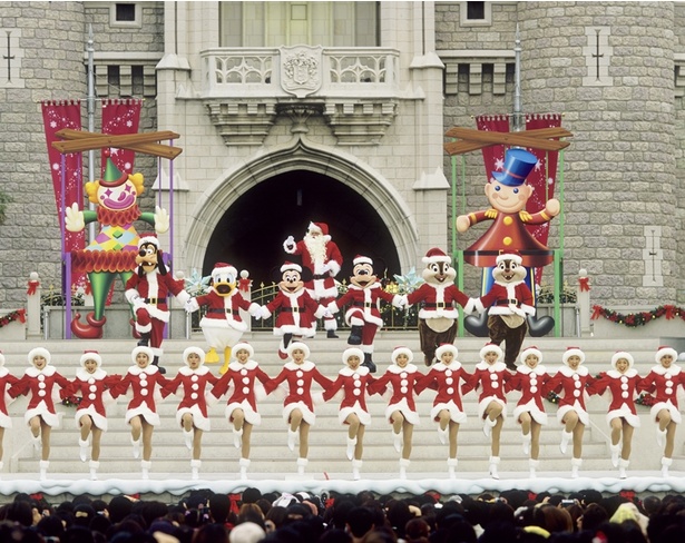 画像7 東京ディズニーランドで35年続いた クリスマス ファンタジー は ディズニー クリスマス へ変化 伝統よりもゲストの幸せ ウォーカープラス