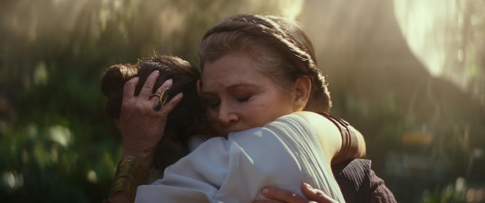 【写真を見る】「スター・ウォーズ」愛を叫ぶ声が世界中をかけ巡る!