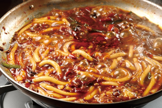 シメはタピオカのような食感の「ジャガイモ麺」(480円)で / Modern Chinese YU JIAN'S KITCHEN