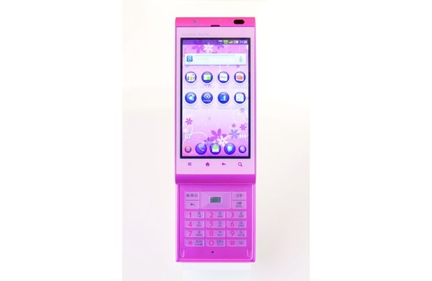 「AQUOS PHONE IS11SH」